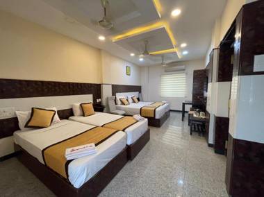 Hotel Rathnavel Towers Annex