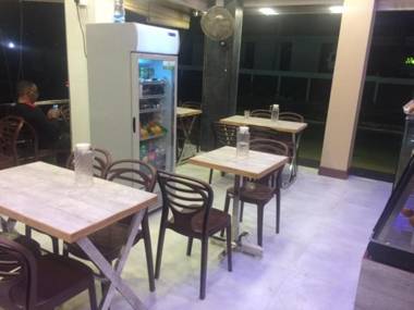 HOTEL SPARK RESIDENCY