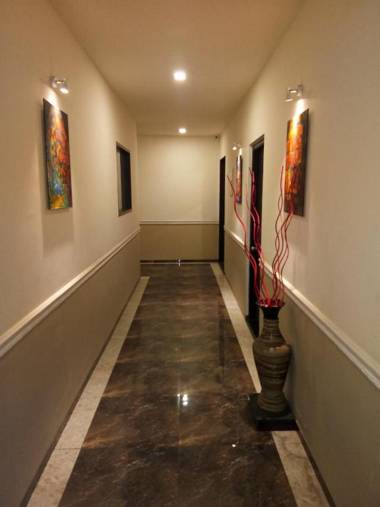 Hotel Grand Gaayatris