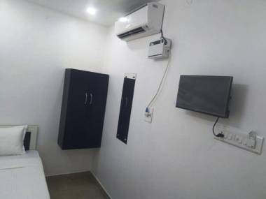 Chennai Plaza Hotel Vadapalani