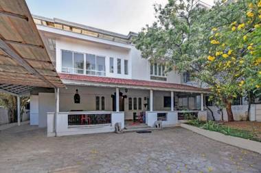 OYO Homes 80050 Dakshin Villa ECR