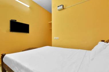 OYO 80468 Collection-O Phoenix Pleasant Stays