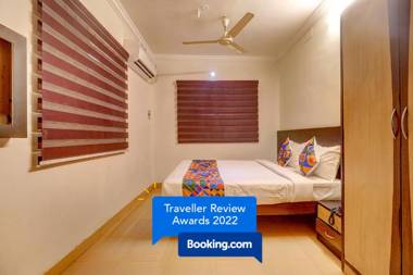 FabExpress Rich Mount Residency