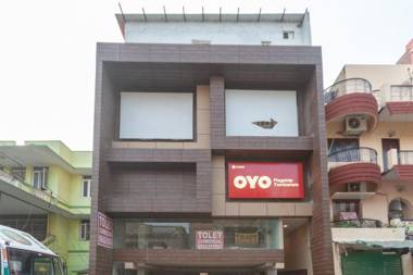 OYO Flagship 86894 Tambaram