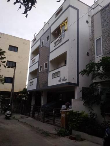 S4 Sruthi Service Apartments