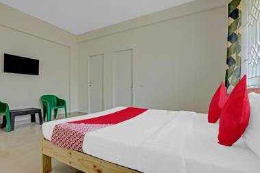 OYO Flagship 87029 Hotel Tiara Grand