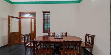 SRI SAVERAA RESIDENCY