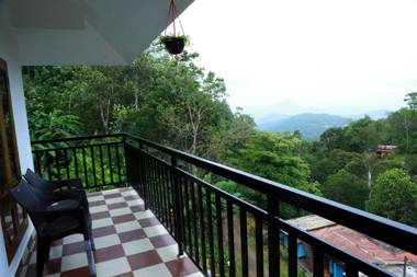 Mountain Breeze Villa and Homestay