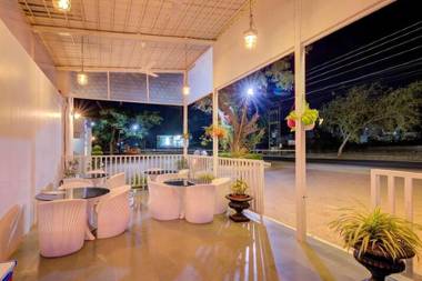 Hotel Heera Executive