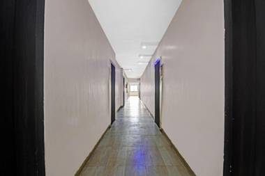 OYO 86861 Hotel Ramraj Inn