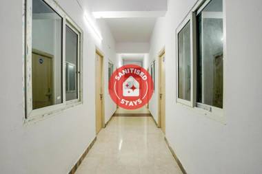 SPOT ON 61855 R S V Hotels