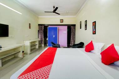 OYO Flagship 80556 Happy Residency