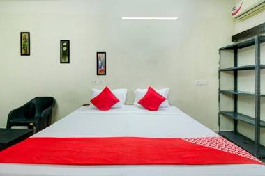 OYO Flagship 80556 Happy Residency