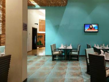 The Golden Crown Hotel