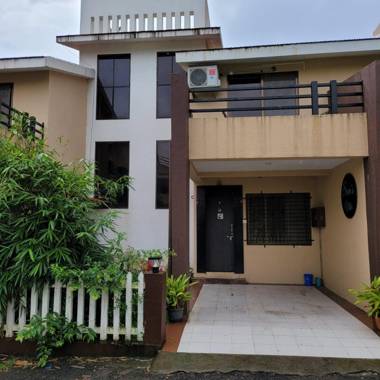 Thesupremevilla / Sam villa