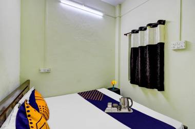 SPOT ON 90002 Hotal Ashoka