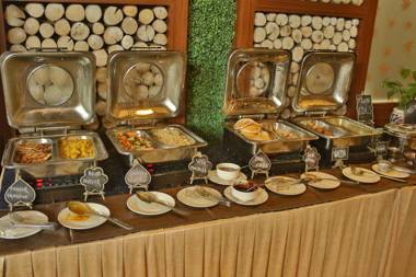 Hotel Gateway Grandeur