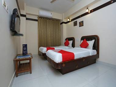 Hotel Amrit Regency