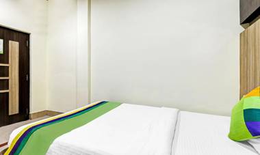 Treebo Trend Hotel Apollo