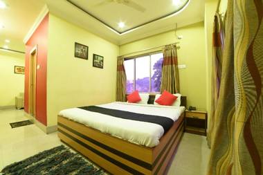 Collection O 61047 Hotel Highway Palace