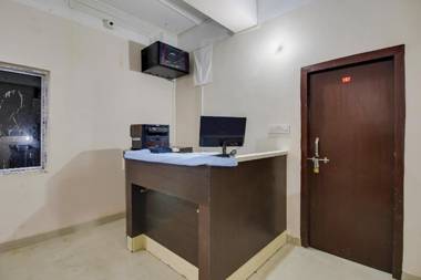 OYO Flagship 22252 Town & Country Inn