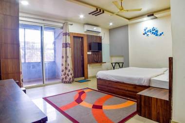 FabHotel IR Luxaria - Fully Vaccinated Staff