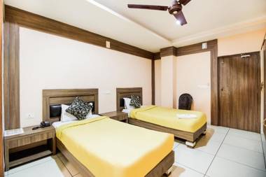 SPOT ON 38003 Hotel Vandana