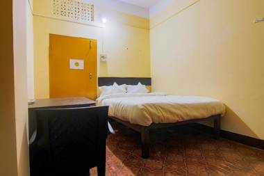 SPOT ON 37537 Hotel Paradise Inn