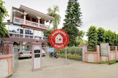 OYO 45323 Pogl Brahmaputra Guest House
