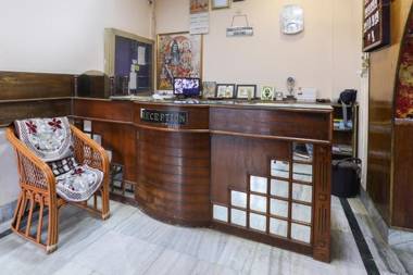 OYO 70029 Super Star Lodge