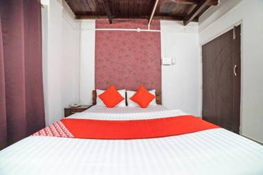 OYO 63144 Highland Manor