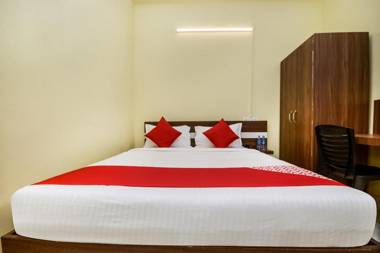 OYO Flagship 76352 De Jindal Guest House