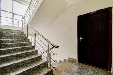 OYO Home 80308 Cozy Home