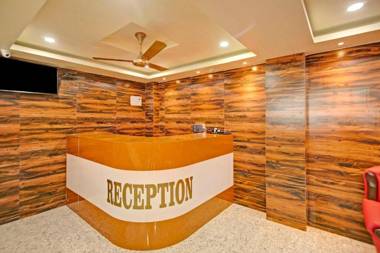 Collection O 84607 The Transit