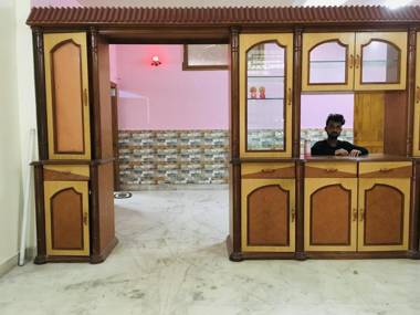 OYO Home 88577 Happy Stay Hotel