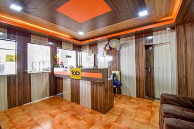 Collection O 85054 Royal Orchid