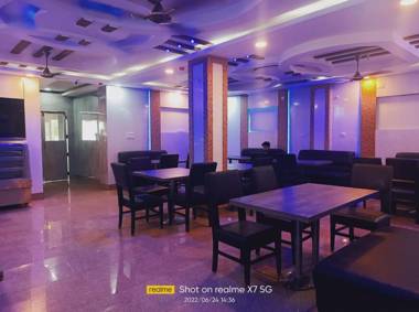 HOTEL KNIGHT INN GUWAHATI