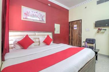 OYO Flagship 49182 Hotel The Royal King