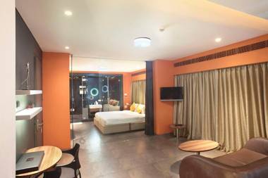 Fahrenheit Hotels & Resorts