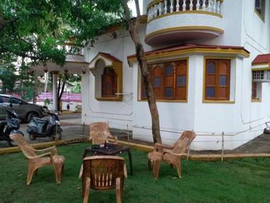 Goa Rentals 4BHK Duplex Private Villa with Outdoor Jacuzzi