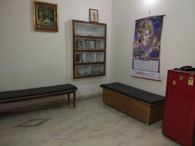 Kesher Paying Guest House