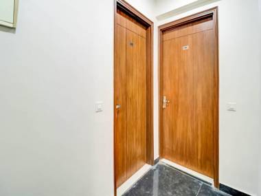 SPOT ON 77241 Shree Ganga Seva Paying Guest House