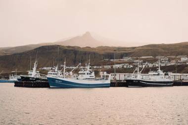 Experience Beautiful Iceland