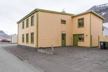 Isafjordur Hostel