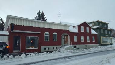 Grand-Inn Bar and Bed