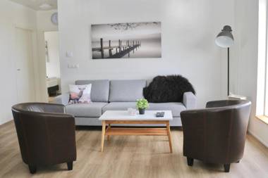 Miðhraun - Lava resort