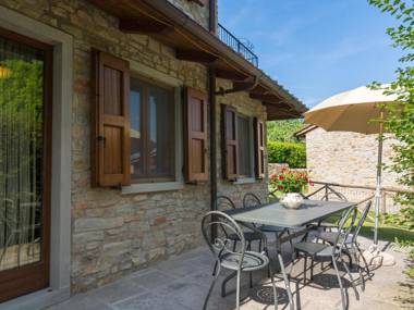 Beautiful Cottage in Dicomano with Swimming Pool
