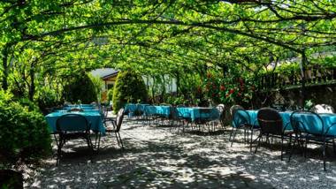 Hotel Villa Mayr Rooms & Suites