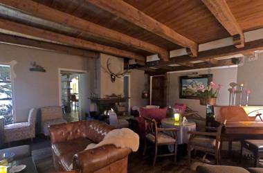 Le Samovar Guest House