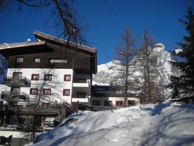 Matterhorn-view Apartment in Breuil-Cervinia near Ski Area